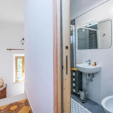 A Casa Di Gabri By Interhome Hébergement de vacances Montefollonico